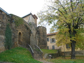 Place Fayard in Couzon © Couzon-au-Mont-d-Or